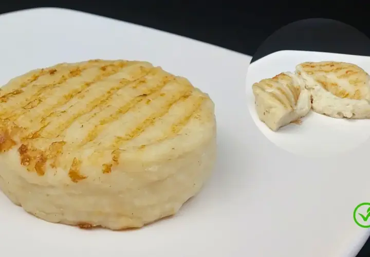 Torta di patate grigliata, un tomino in gravidanza che aspetta di essere gustato.