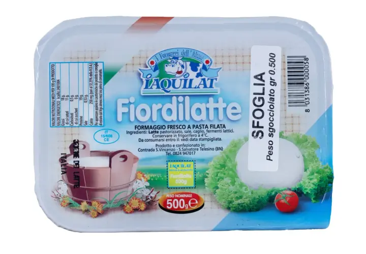 Formaggio fresco a pasta filata Fiordilatte, 500g, ideale per gustare la freschezza.