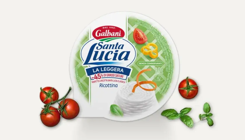 Ricotta Santa Lucia "La Leggera" 90g, ideale per chi è a dieta, con pomodorini e basilico.