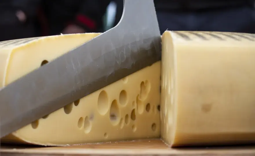 Il formaggio con i buchi - come scegliere quello giusto
