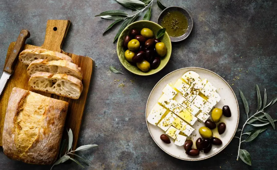 La feta fa ingrassare? Verità e consigli per usarla bene