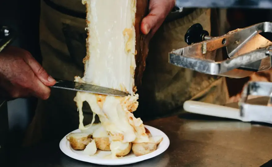 Raclette - I formaggi italiani che fondono meglio