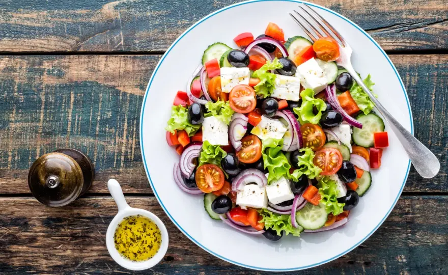 Feta nella dieta - calorie, porzioni e abbinamenti