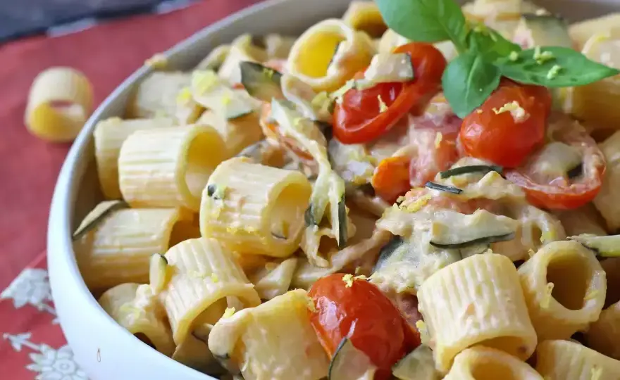Pasta zucchine e Philadelphia cremosa senza panna