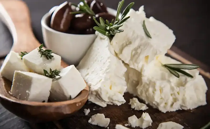 Quante proteine ha la feta? Valori e porzioni